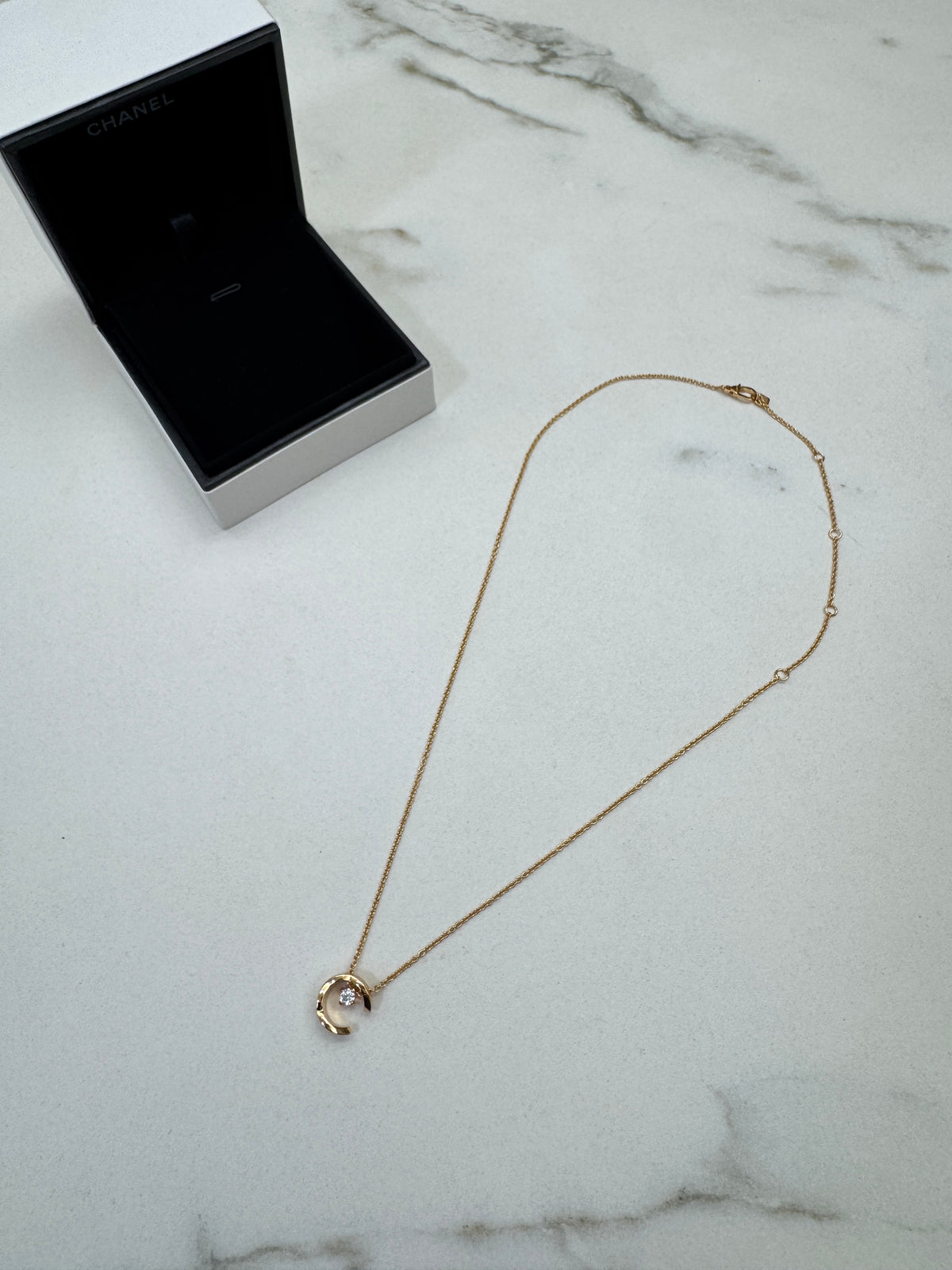 CHANEL Coco Crush 項鏈 米金色