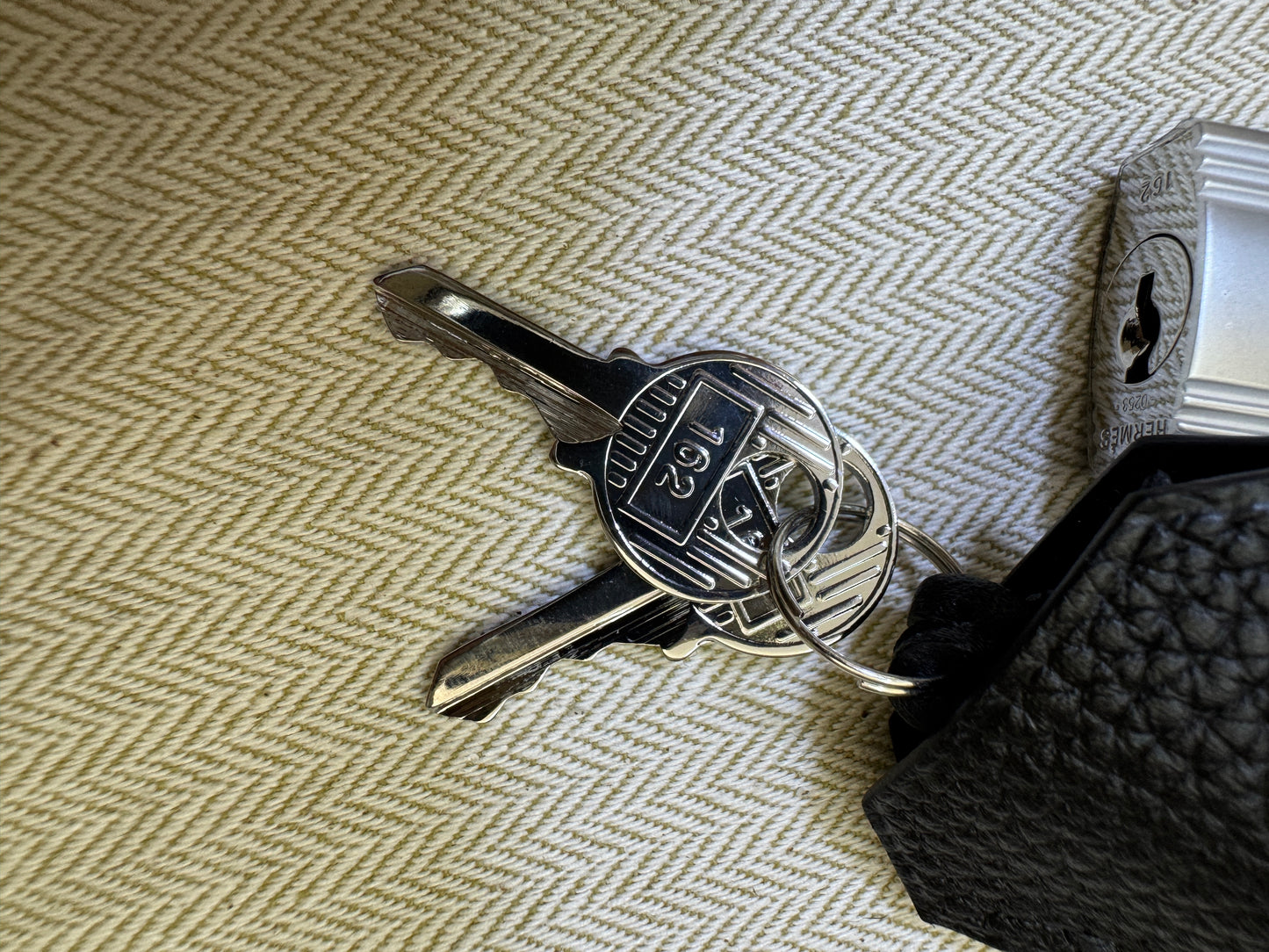HERMES Kelly 32 內縫 黑銀Togo PHW