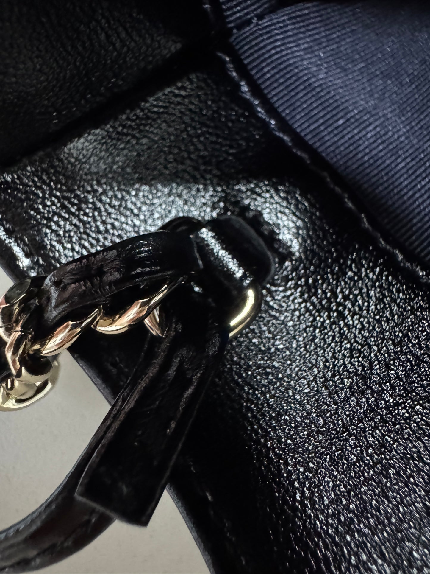 CHANEL 31 Bag Mini 油蠟羊皮