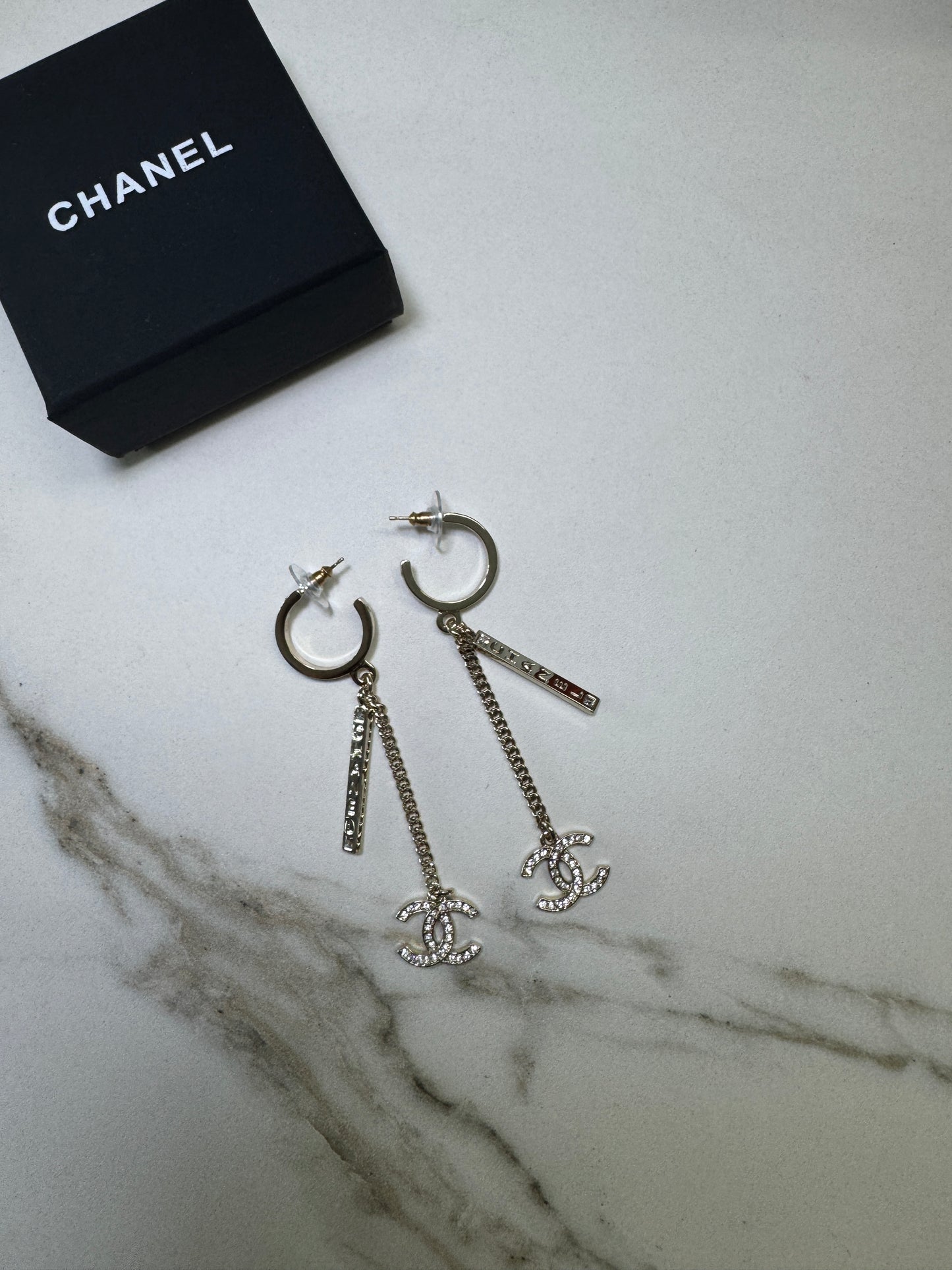 CHANEL 21P 淺金色流蘇耳環