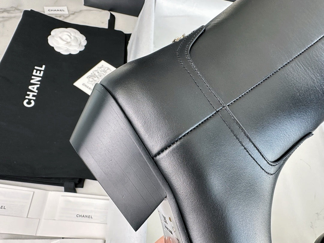 CHANEL 復古小方頭 騎士靴 23S Jennie同款