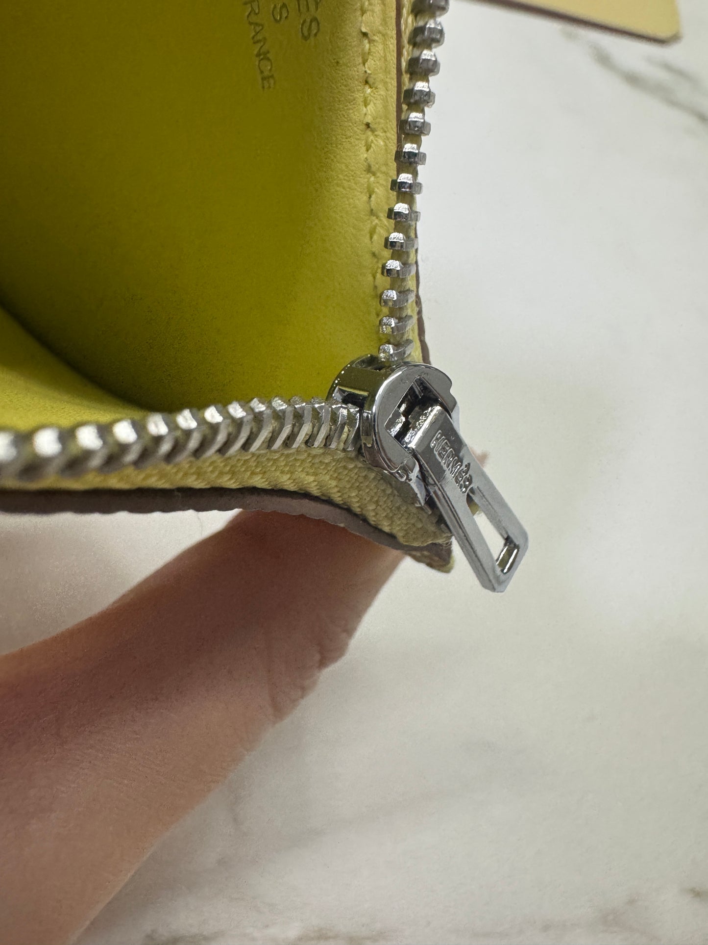 HERMES Constance Slim 米爾頓黃 銀扣