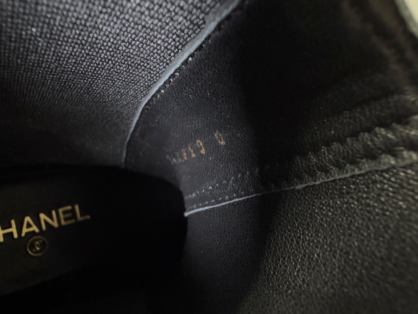 CHANEL 漆皮切爾西靴 Chelsea Boots