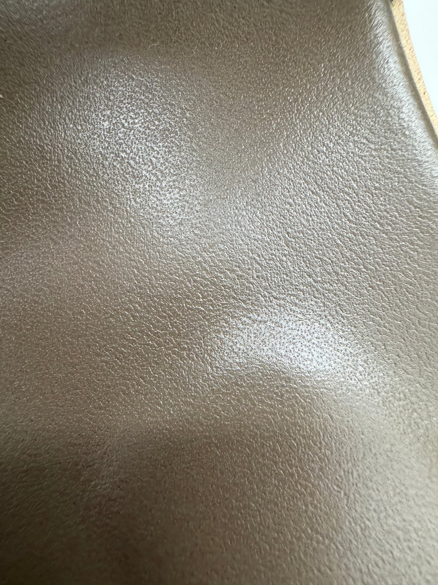 HERMES Oran 大象灰 Epsom