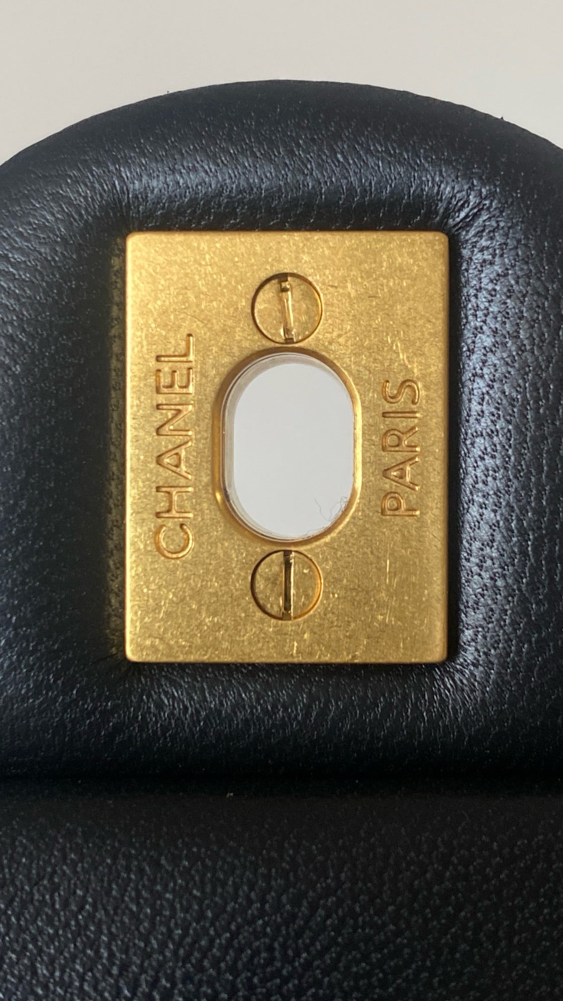 CHANEL 23K新版金球 黑色 20cm