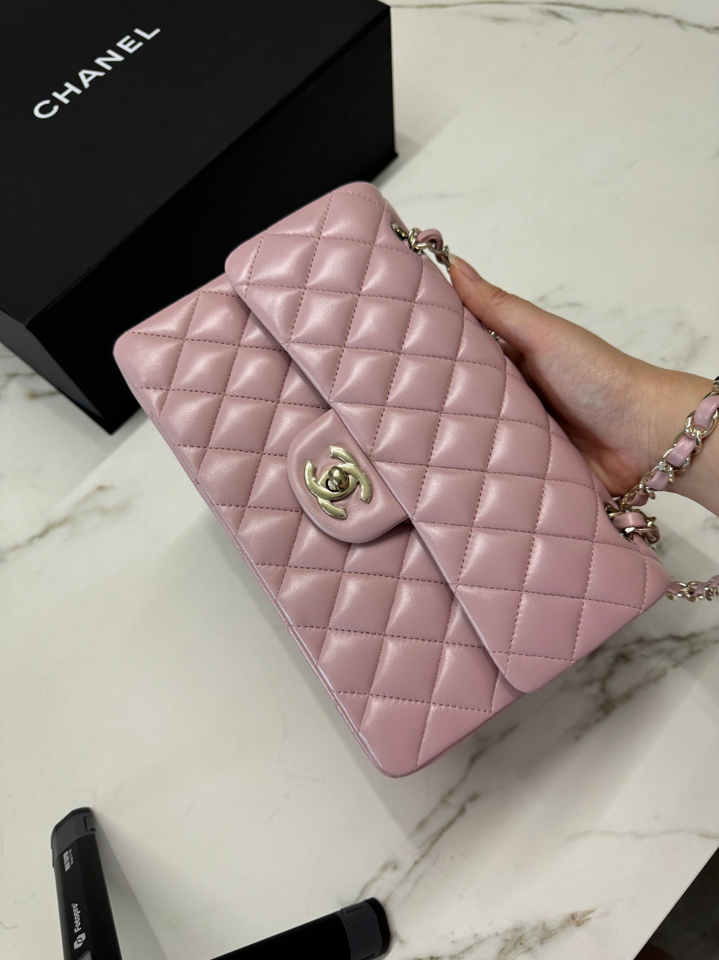 CHANEL CF25 24P櫻花粉羊皮 淺金扣