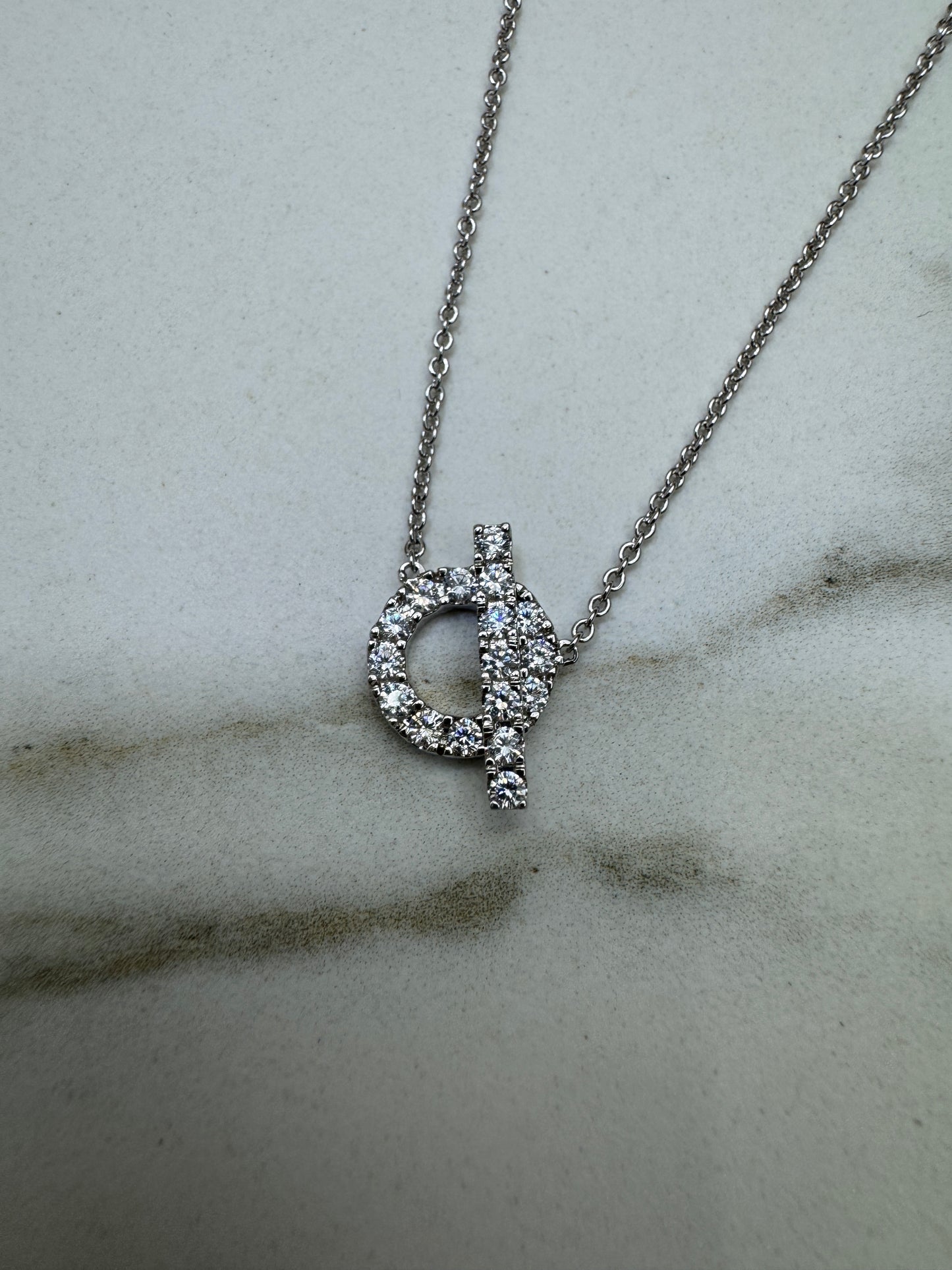 HERMES Finesse Pendant