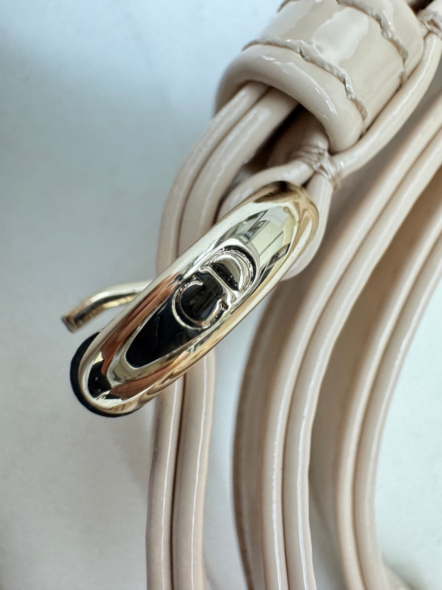DIOR Mini Lady Dior Powder Beige 漆皮胭脂米 Shiny Calfskin