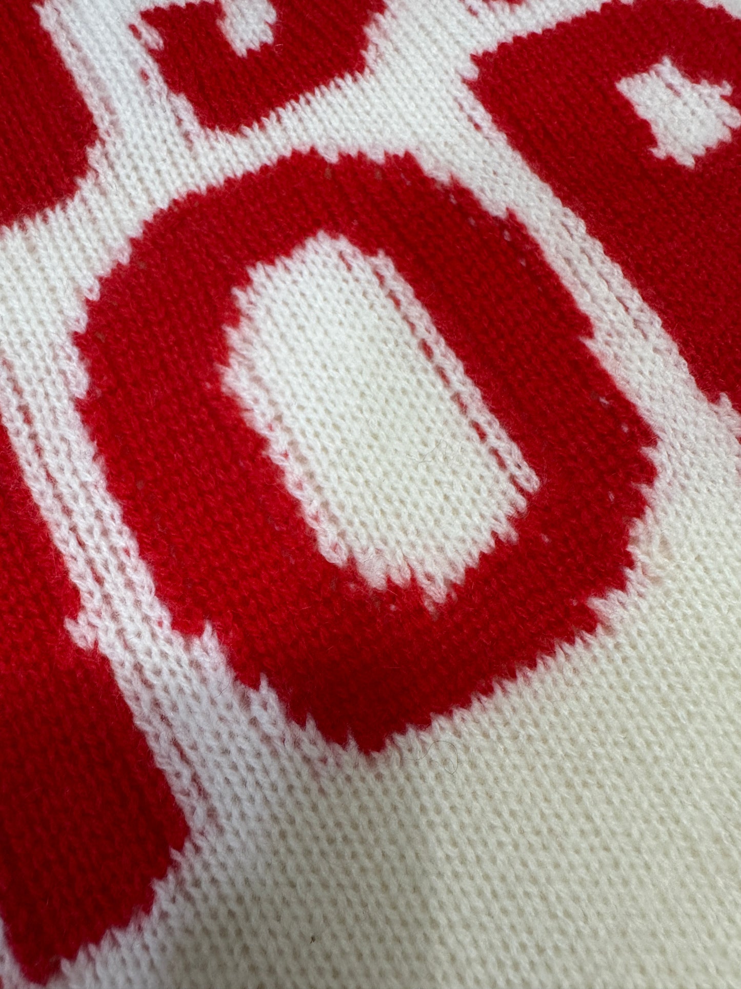 DIOR Miss Dior 紅字薄毛衣