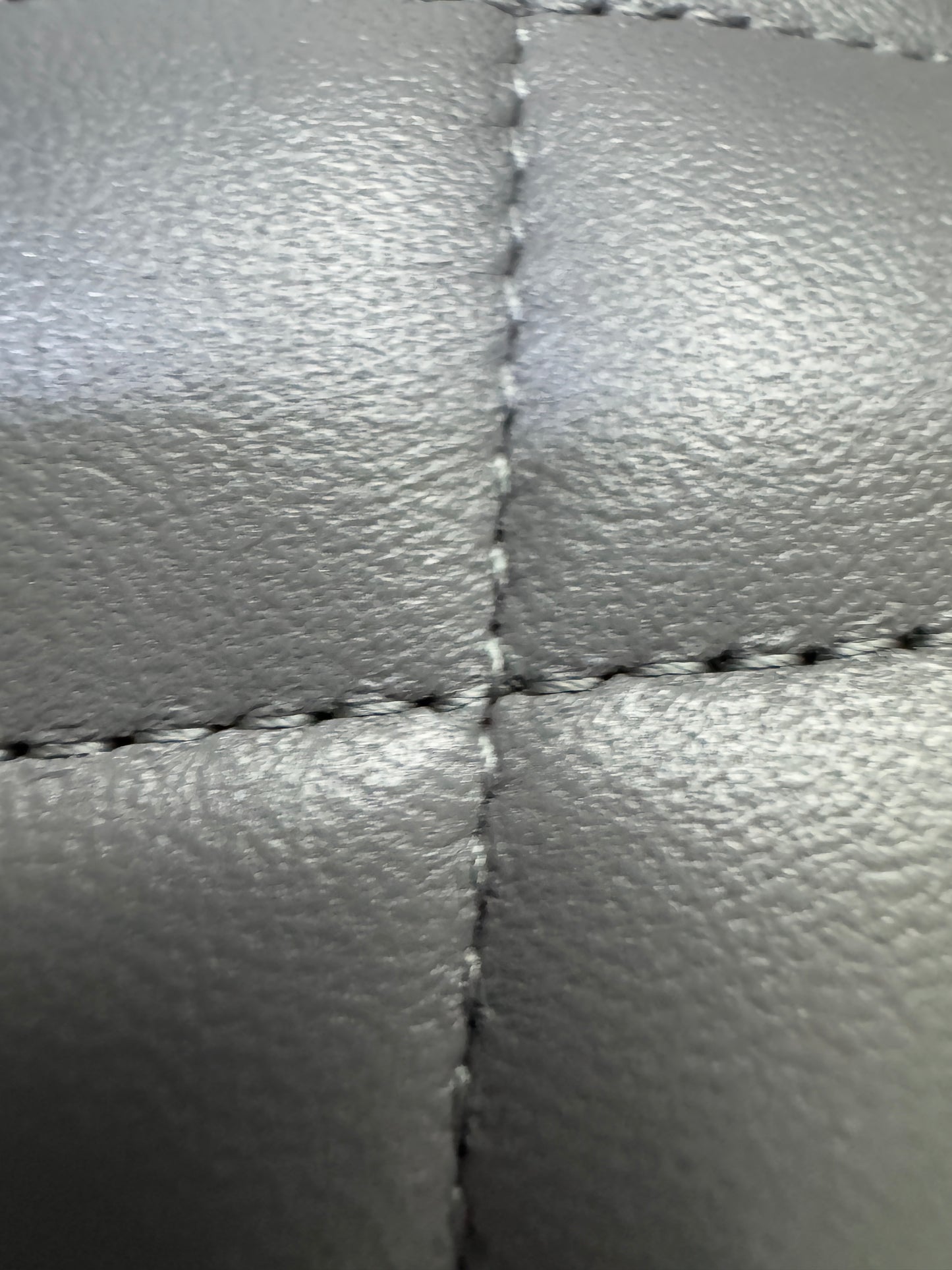 CHANEL CF23 深灰色羊皮 淡金扣 CF Small