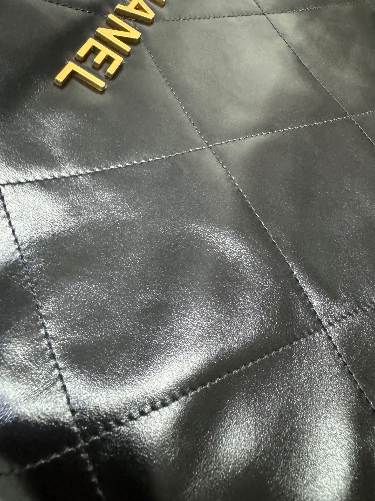 CHANEL 22bag 小號黑金