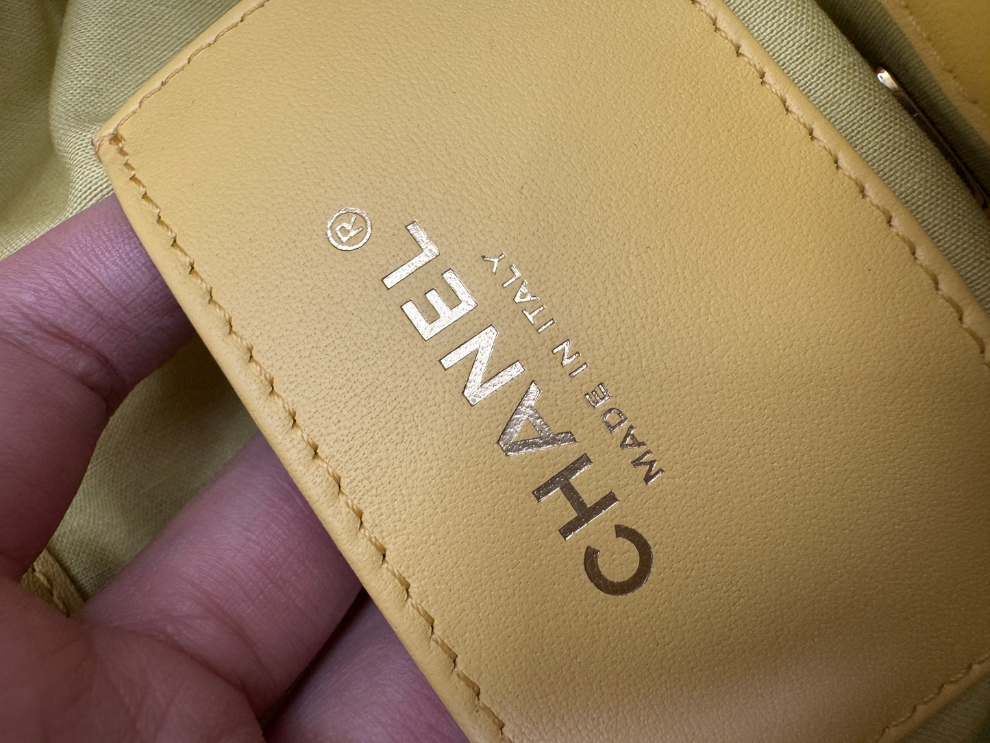 CHANEL Mini 25Bag 麂皮黃色
