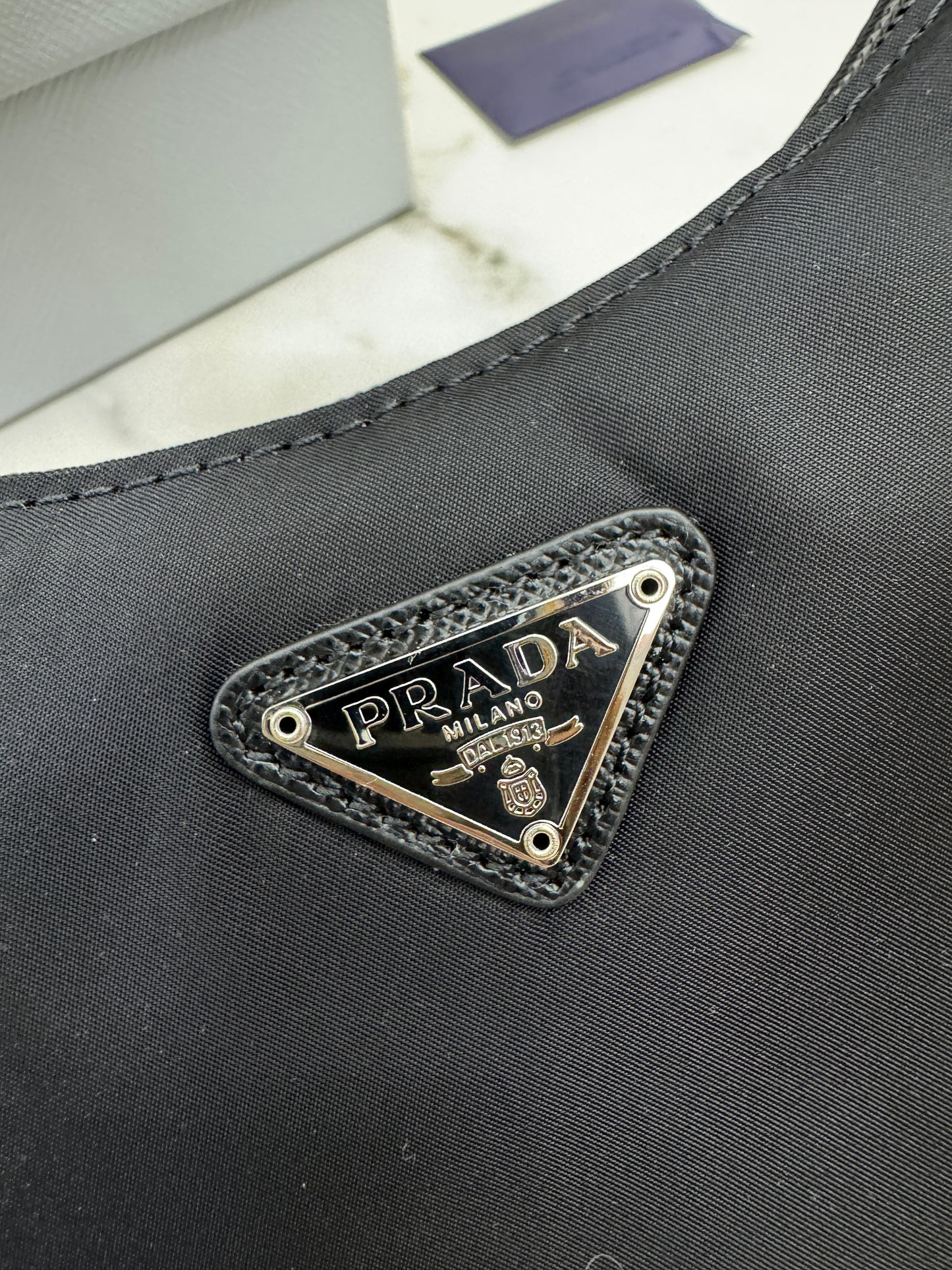 PRADA Re-nylon Hobo 舊版