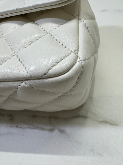 CHANEL 23A 水鑽 Mini CF Handle