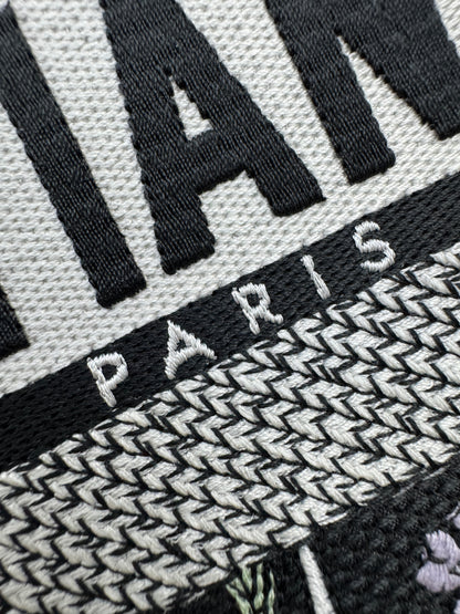 DIOR Book Tote Herbarium Black Medium