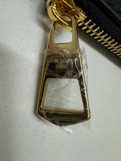 LV Carryall 全皮黑 PM