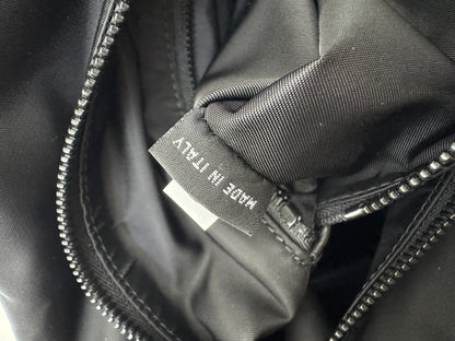 PRADA Explore 男裝 Re-nylon
