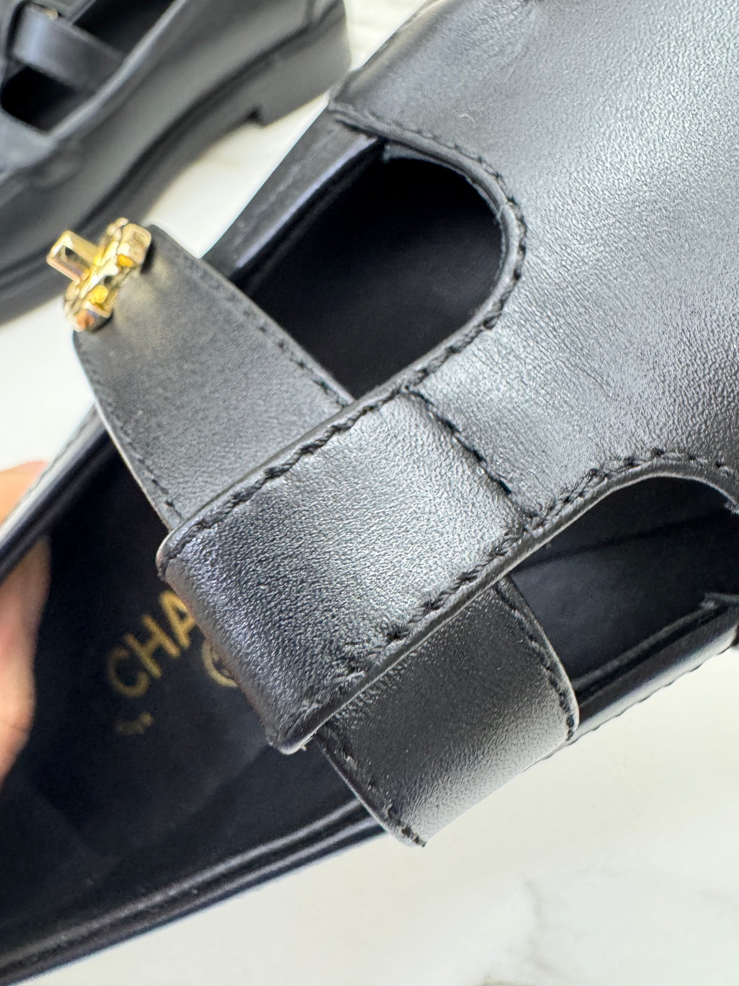 CHANEL 25K T字厚底樂福鞋