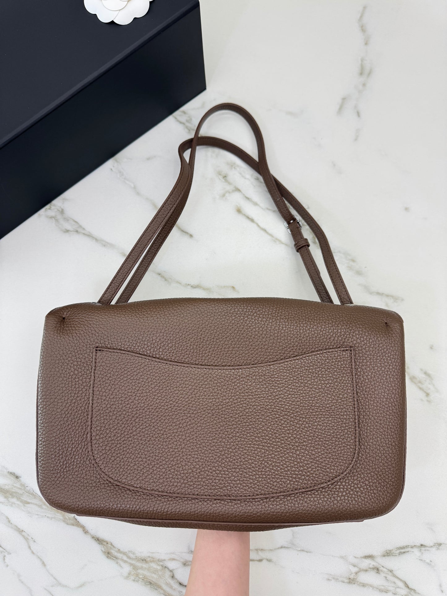 CHANEL Maxi Flap Small 32cm 大象灰/ 深卡其色 Dark Khaki