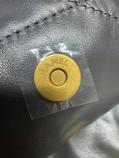 CHANEL 22Bag 小號 深灰色