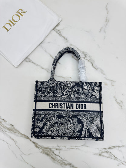 DIOR Book Tote Toile de Jouy Reverse Small