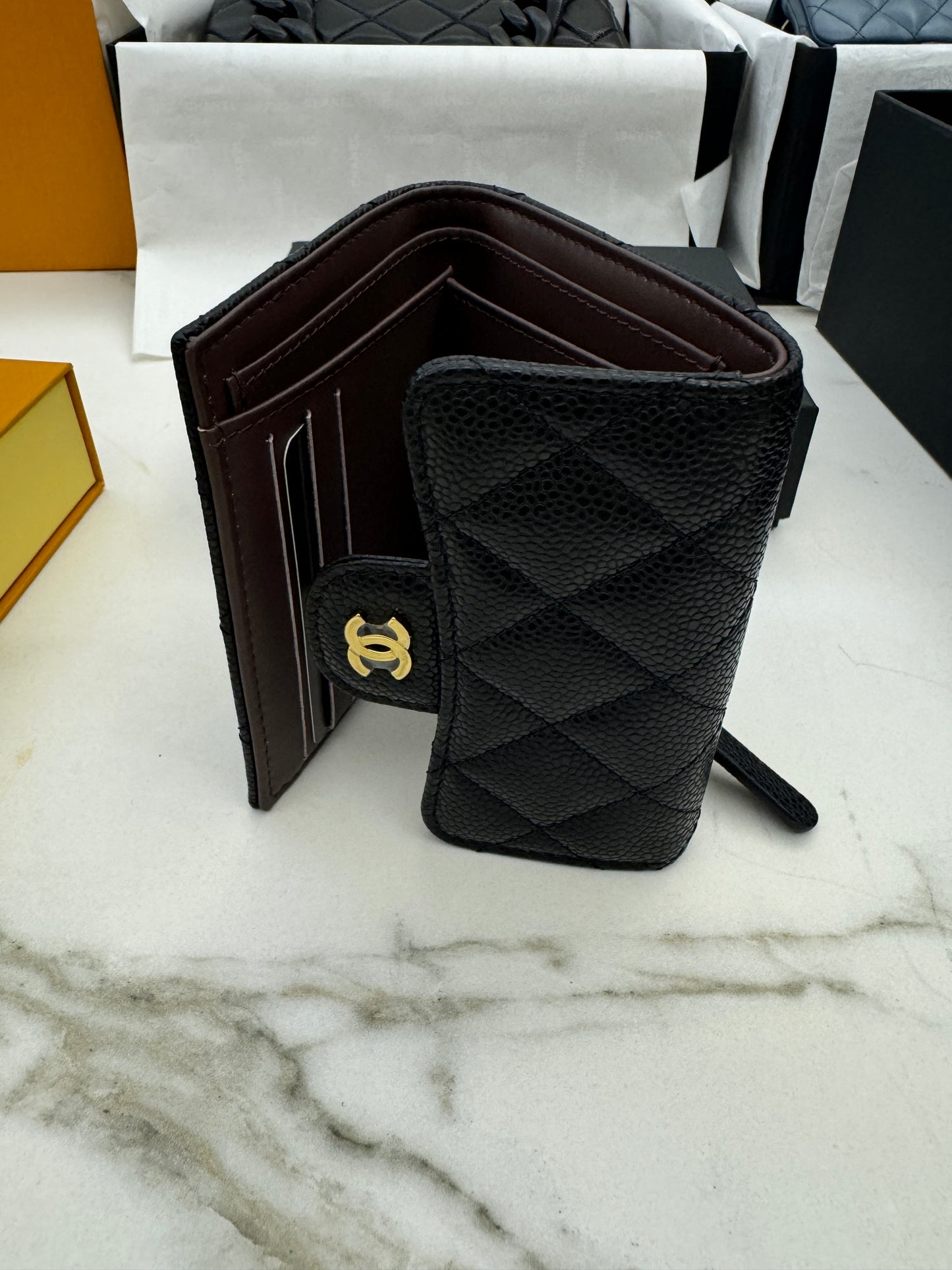 CHANEL CF三摺錢包 黑金 HAAS牛皮