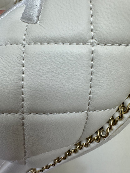 CHANEL 25P 粗跟拖鞋 白色