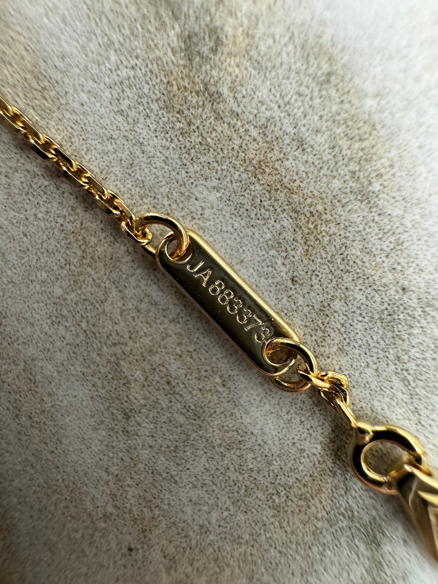 VCA Sweet Alhambra 白貝母金色手鏈 Mini Bracelets