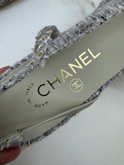 CHANEL 25B 灰白色金絲線Tweed Slingback