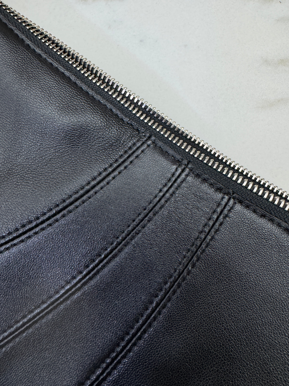 LEMAIRE Croissant Medium 牛角包羊皮 Lambskin
