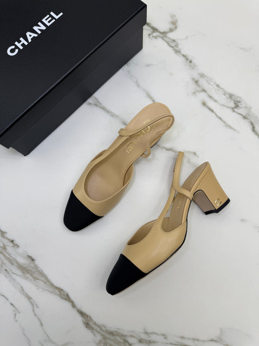 CHANEL Slingback 6.5cm 杏拼黑