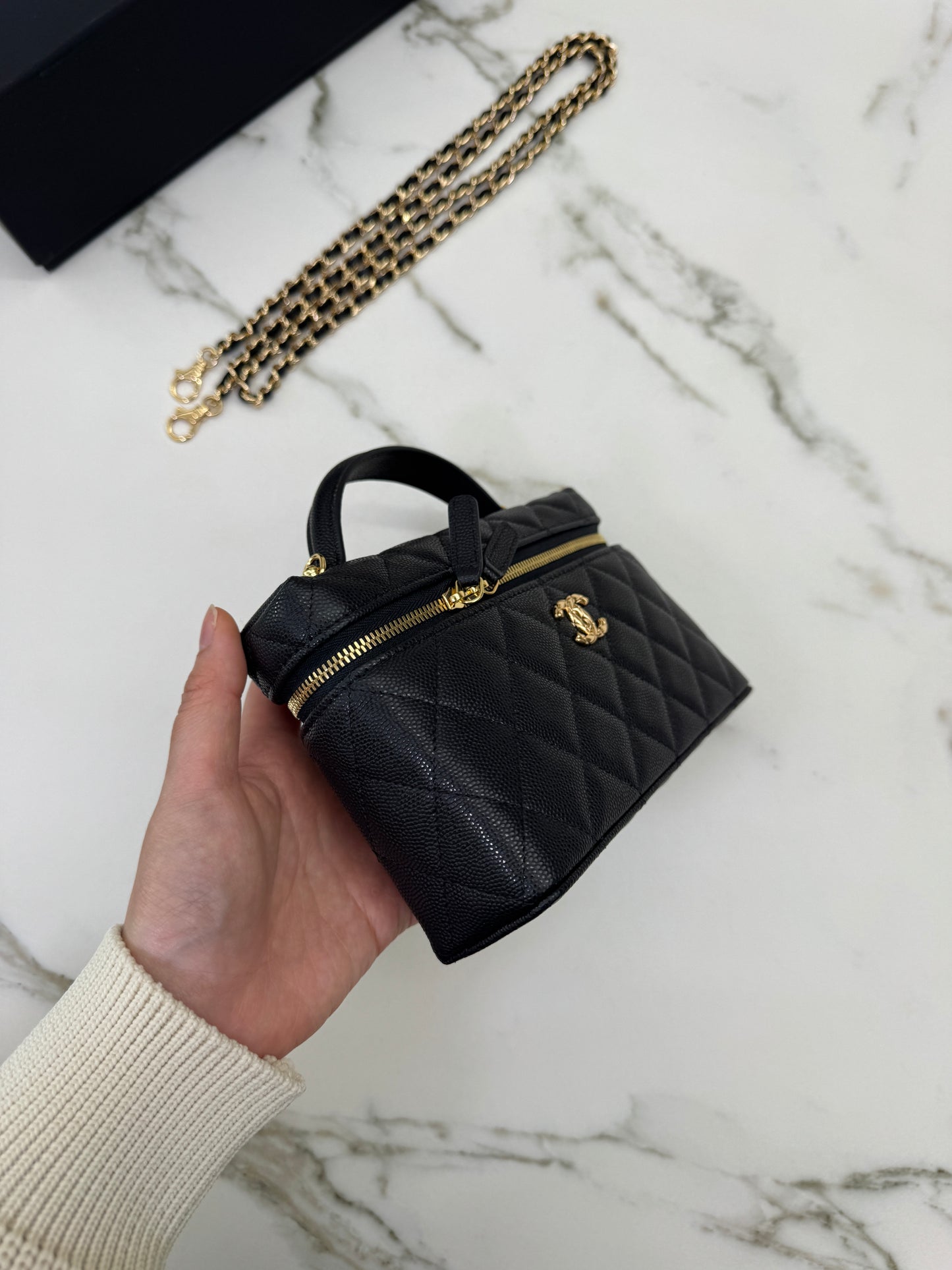 CHANEL 26C 菱格紋Logo LP盒子包