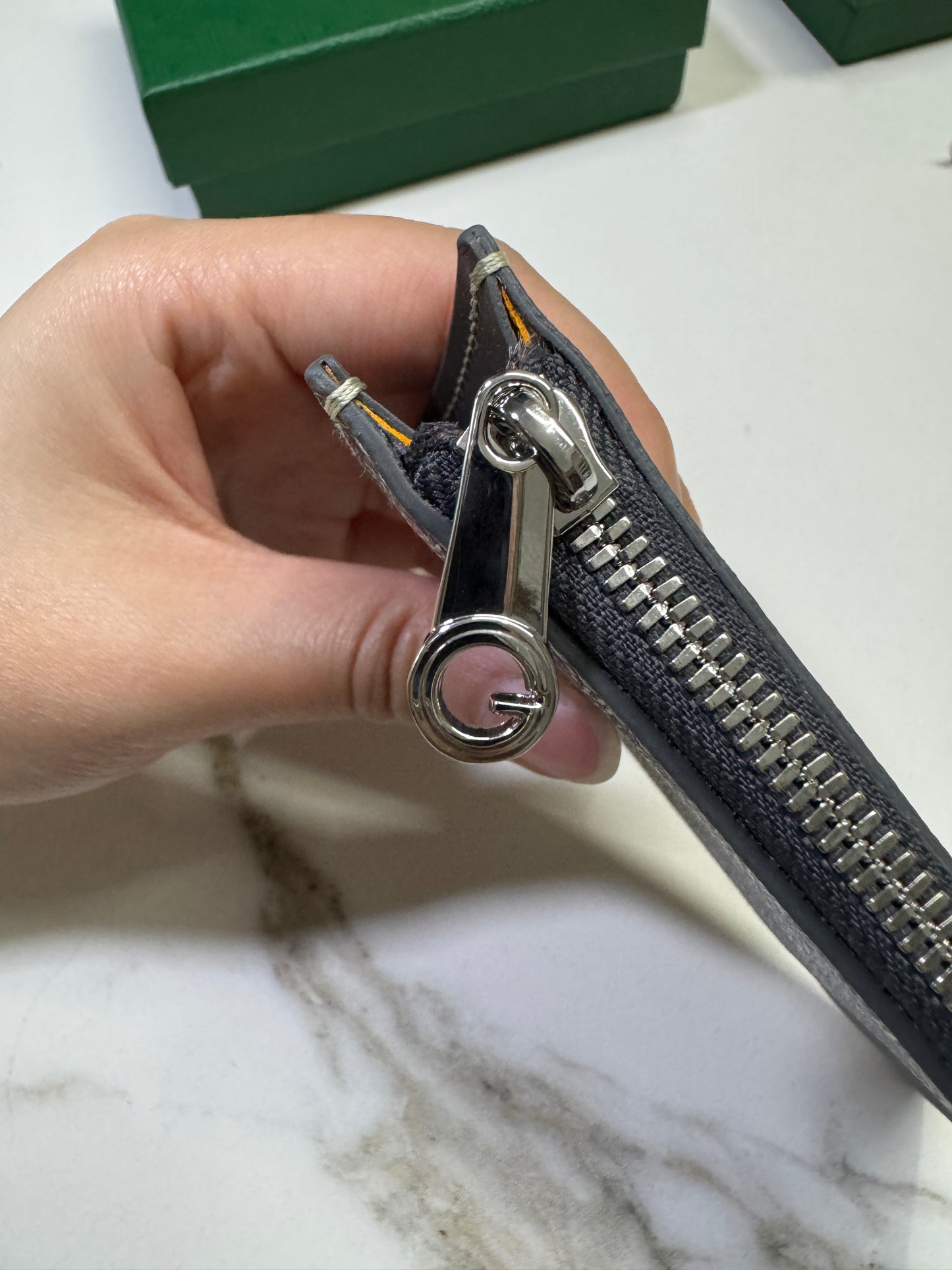 GOYARD Bourbon Zipped Cardholder 灰色