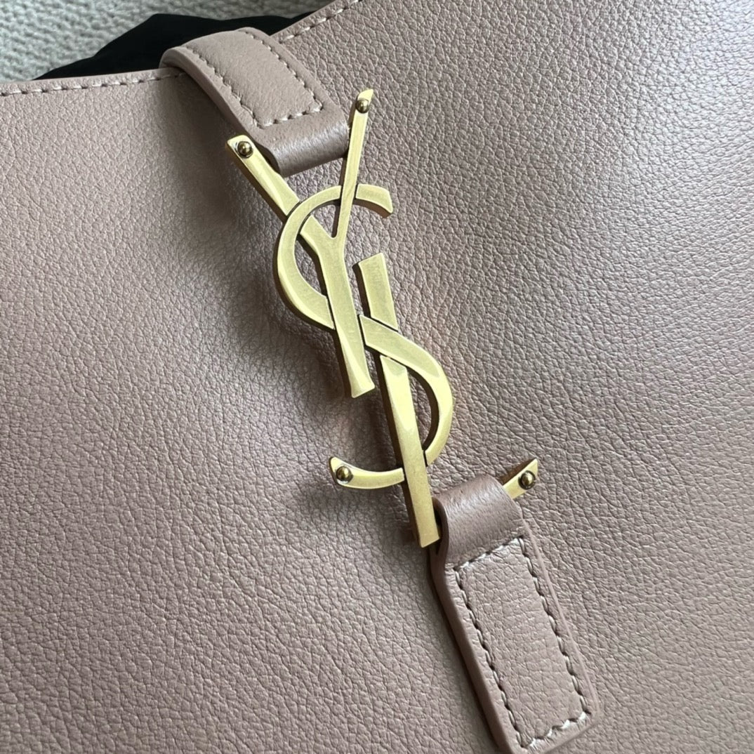 YSL hobo 奶茶色