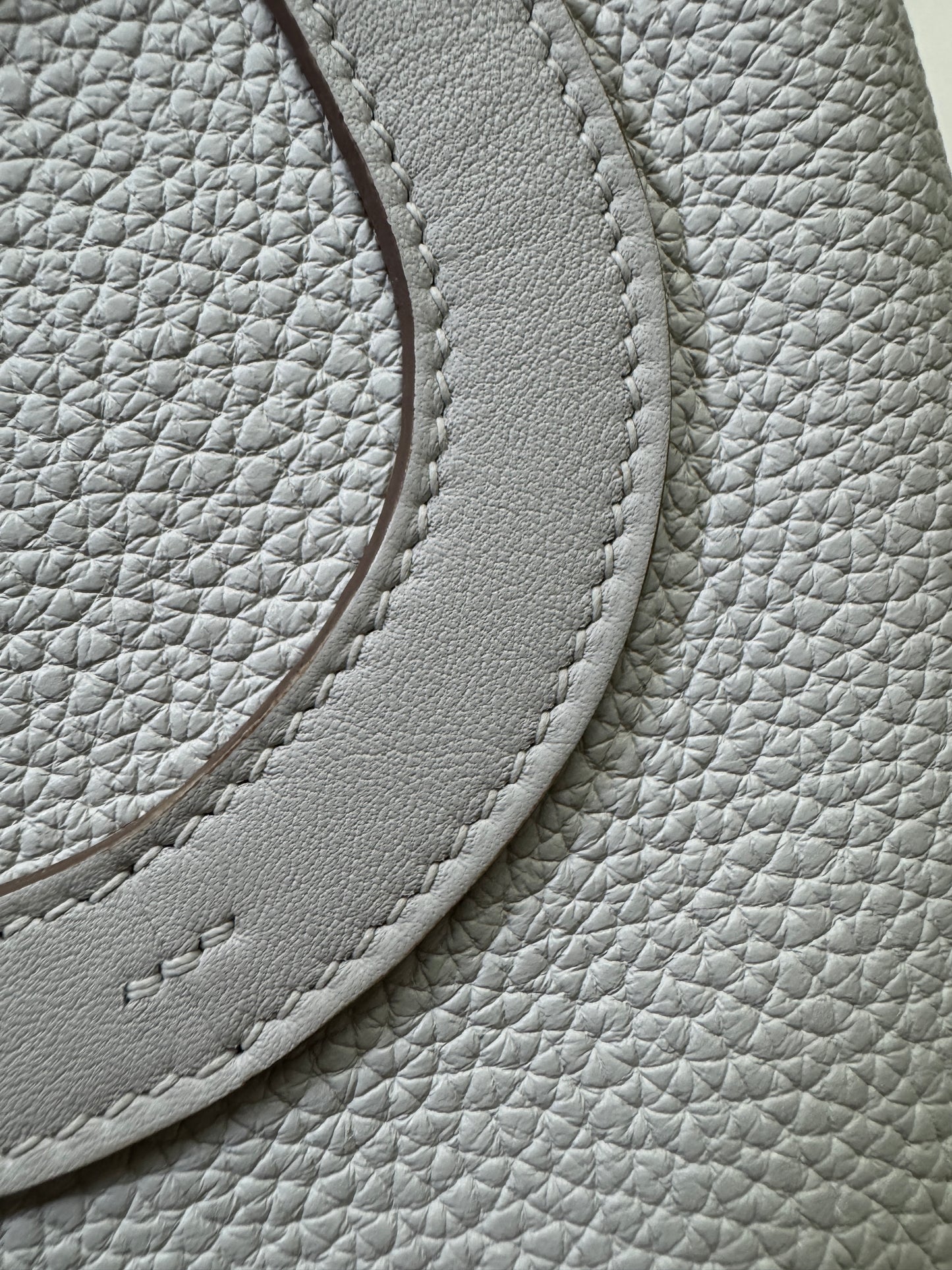 HERMES In The Loop 豬鼻菜籃子 M4奶灰色銀扣 Gris Pale PHW