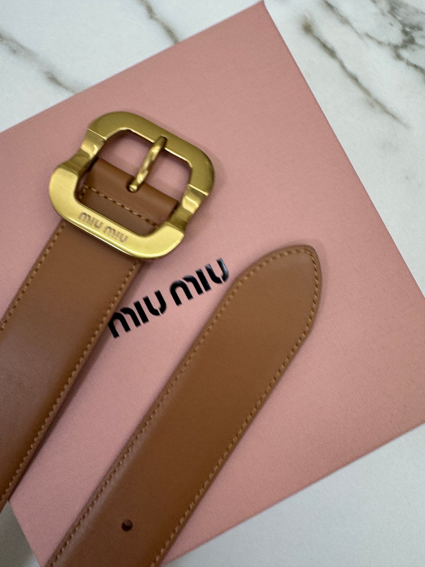 MIU MIU 皮帶 淺棕色金扣