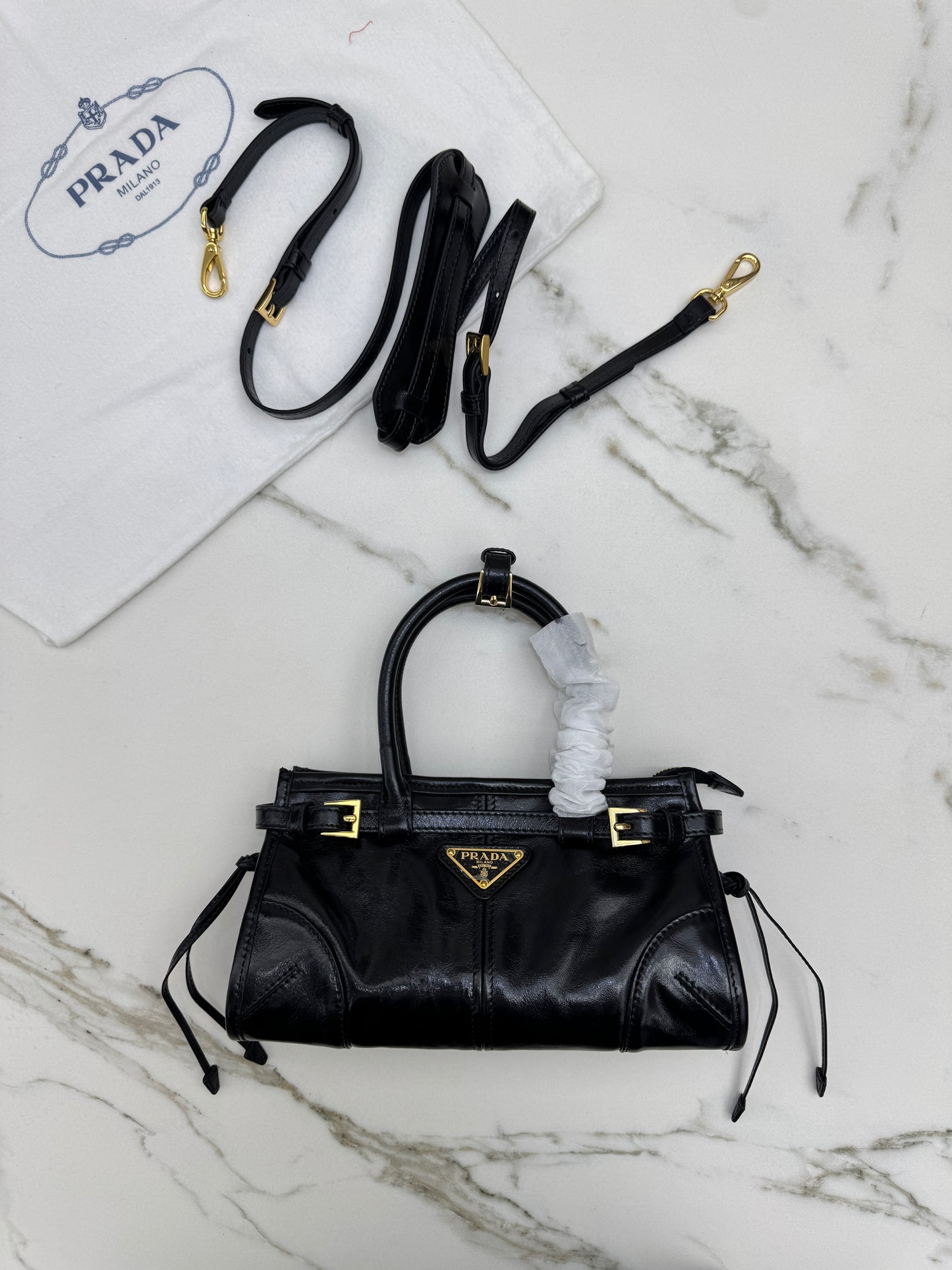 PRADA Mini Bonnie 油蠟牛皮