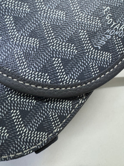 GOYARD Belvedere 郵差包 灰色 PM