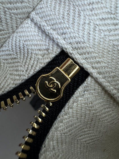 CHANEL 26A 荔枝紋LP盒子包 中號23cm