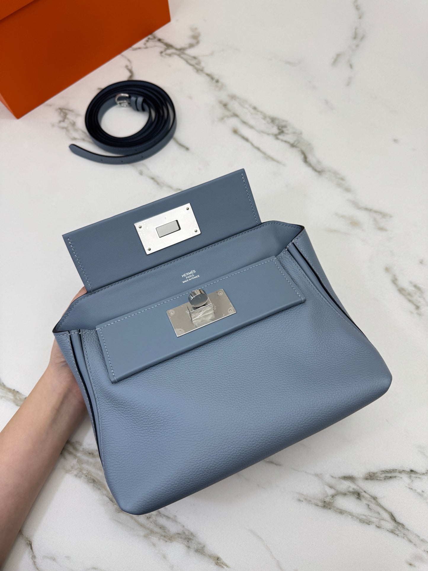 HERMES Mini 2424 亞麻藍銀扣 Evercolor Blue Lin PHW