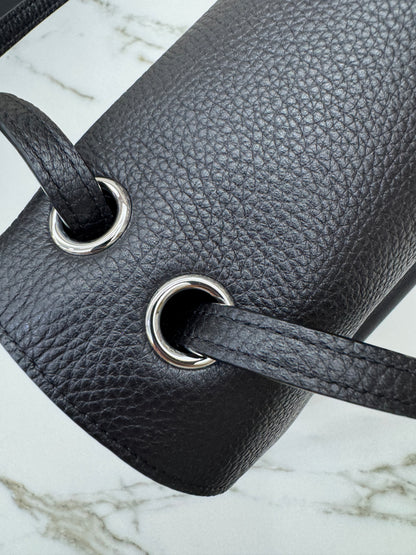 CHANEL Maxi Flap 大號38cm 黑銀