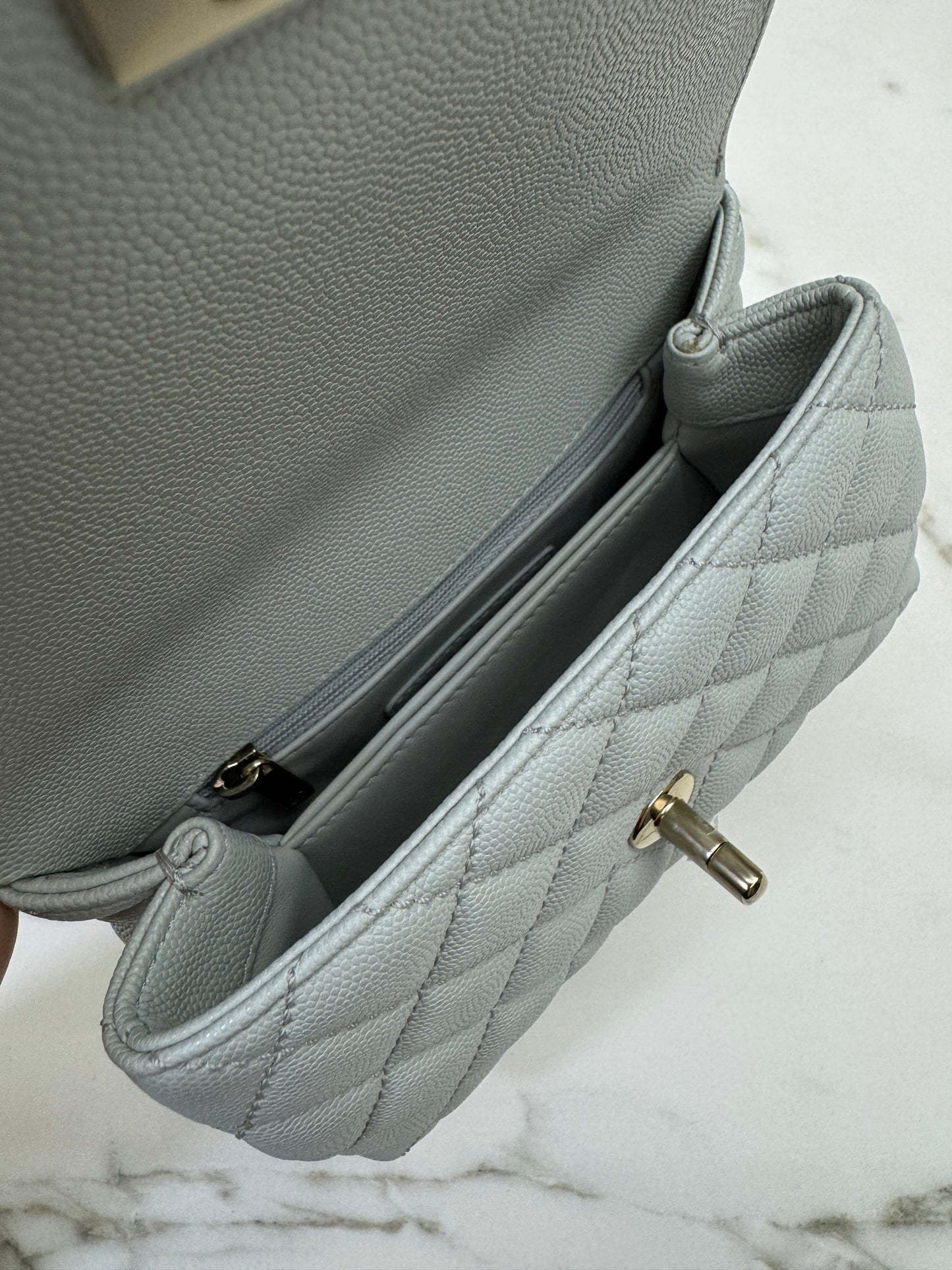 CHANEL Mini Cocohandle 霧霾藍/冰川藍 Cloud Blue