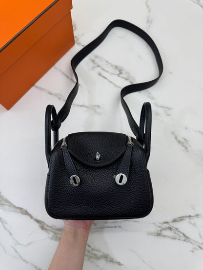 HERMES Mini Lindy 一代 黑銀 Noir PHW