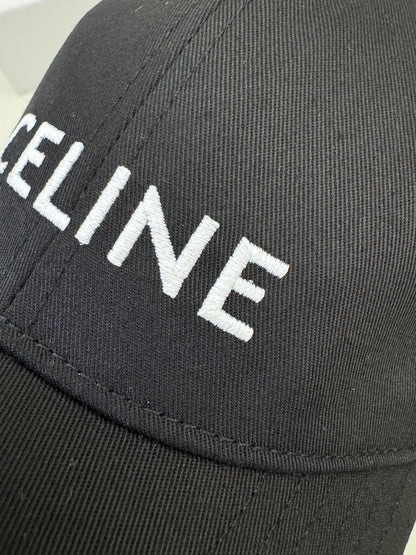 CELINE 字母鴨舌帽
