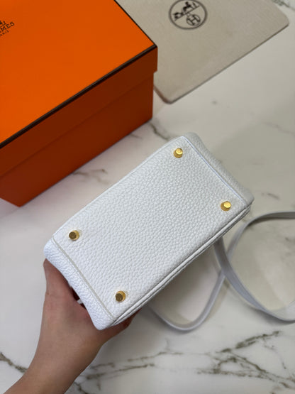 HERMES Mini Lindy II 純白色TC 金扣 GHW