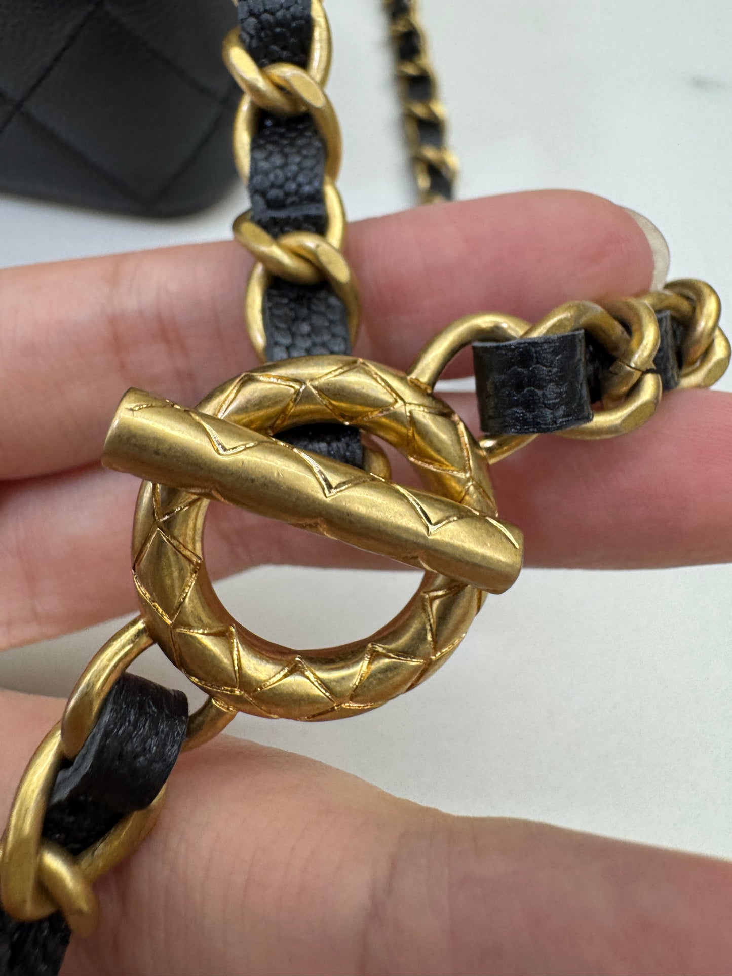 CHANEL 24S 調節扣 珠光黑長盒子