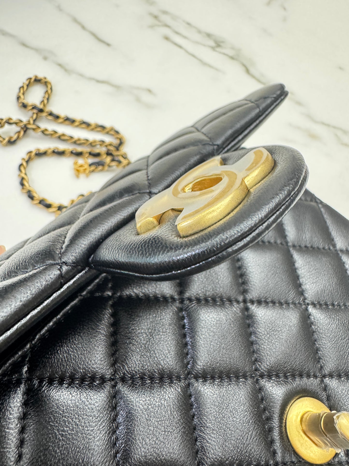 CHANEL 25B調節扣 Mini CF17