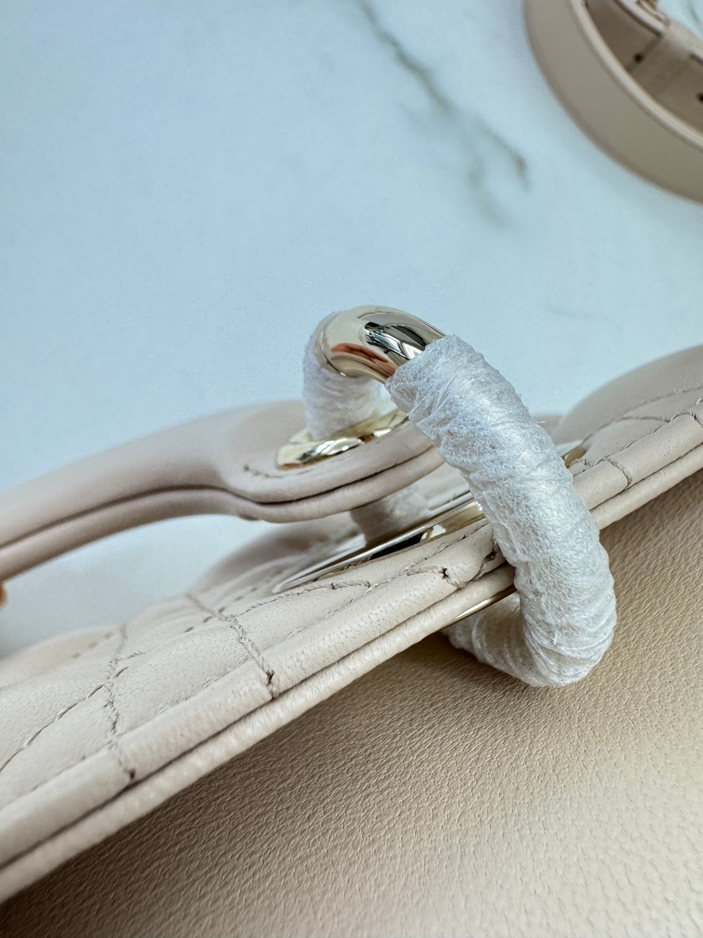 DIOR D-Joy Small 胭脂米 Powder Beige￼