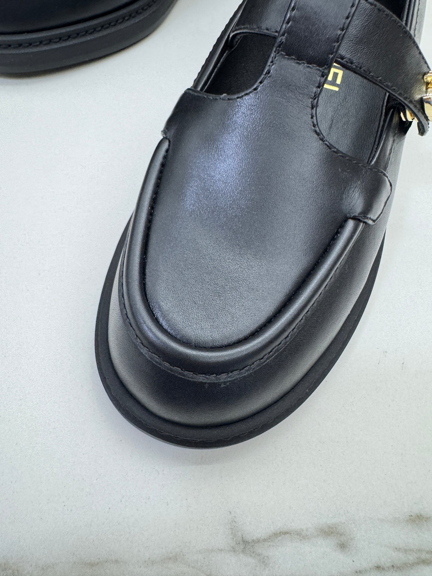 CHANEL 25K T字厚底樂福鞋