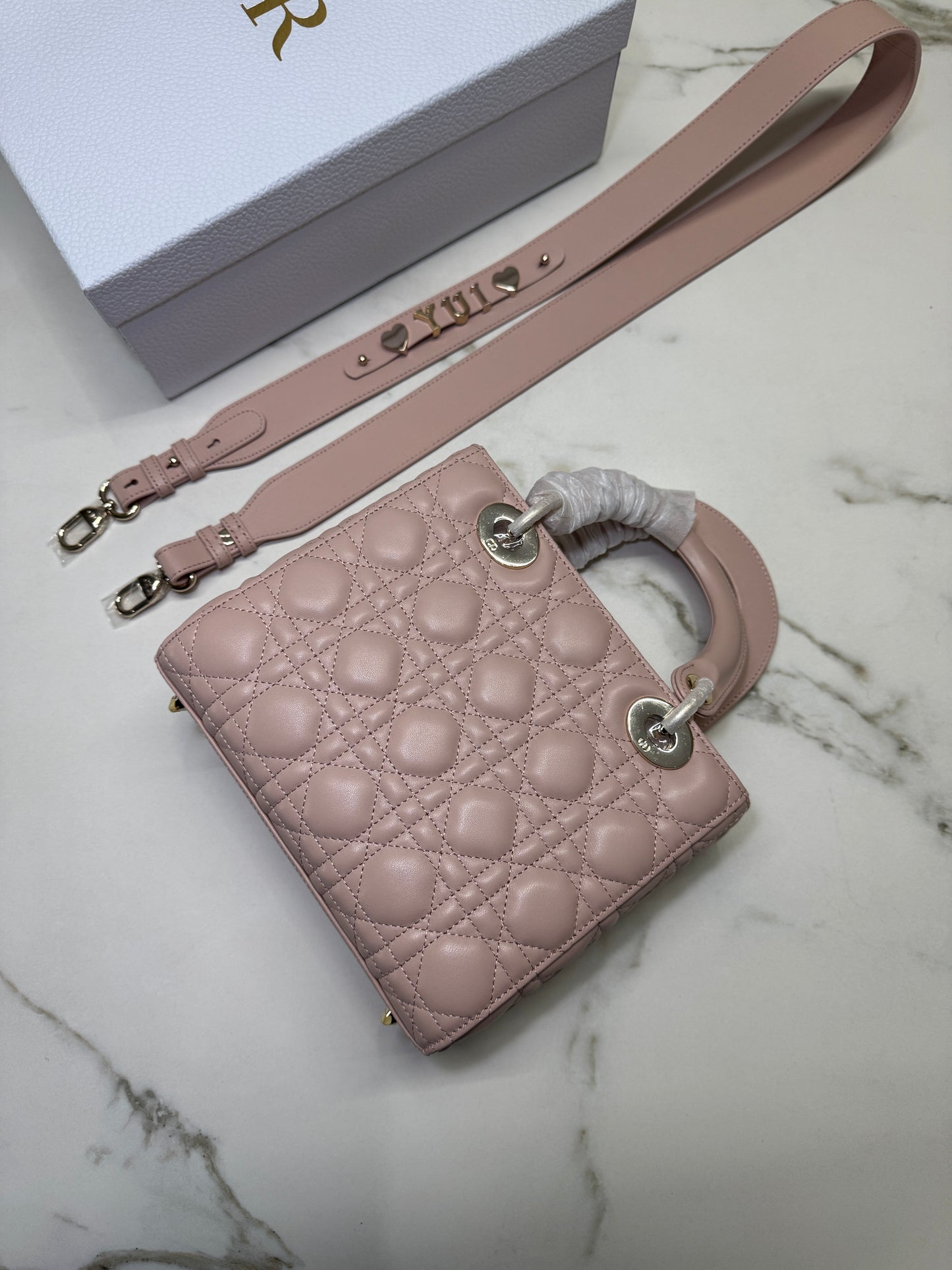 DIOR Lady Dior Small 胭脂粉